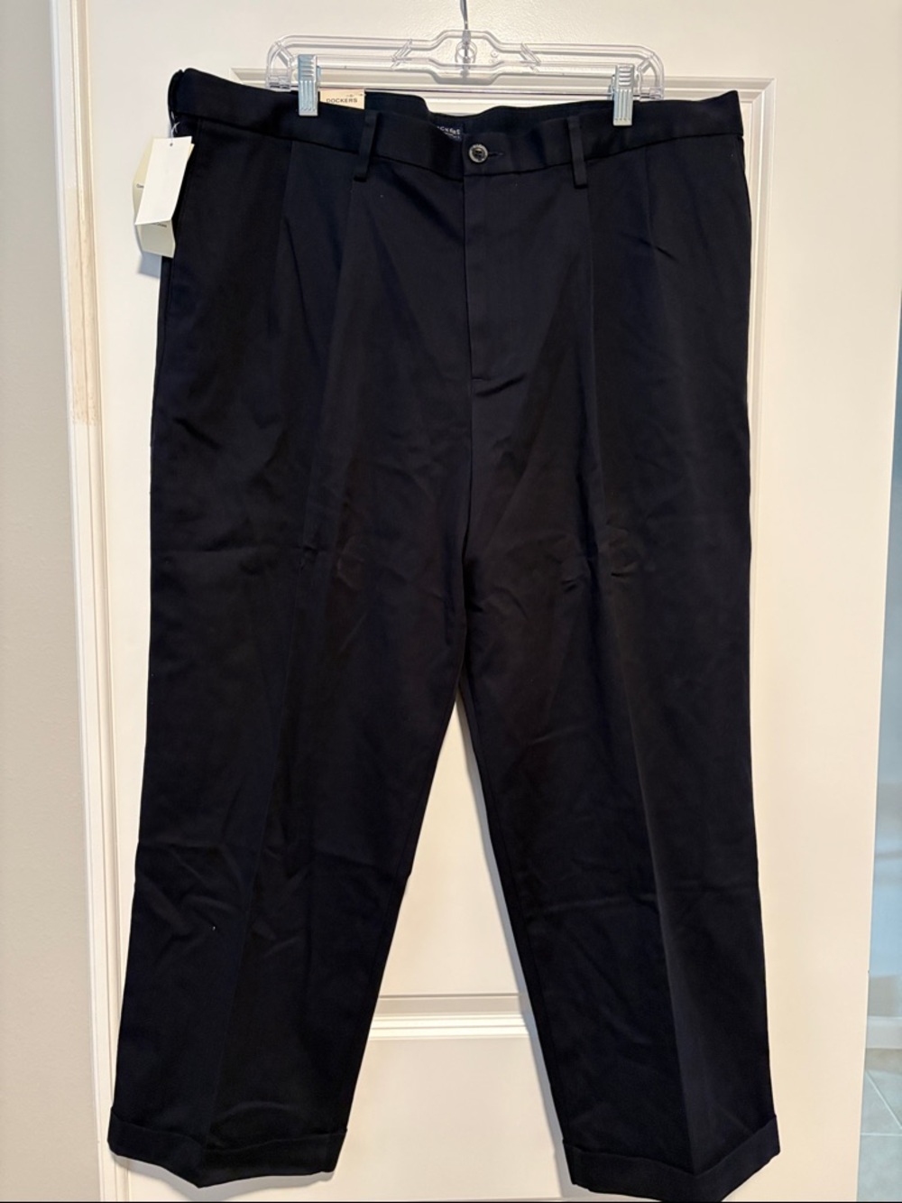 Dockers Pleated Men's Black Dress Pants - Relaxed Fit 40x29